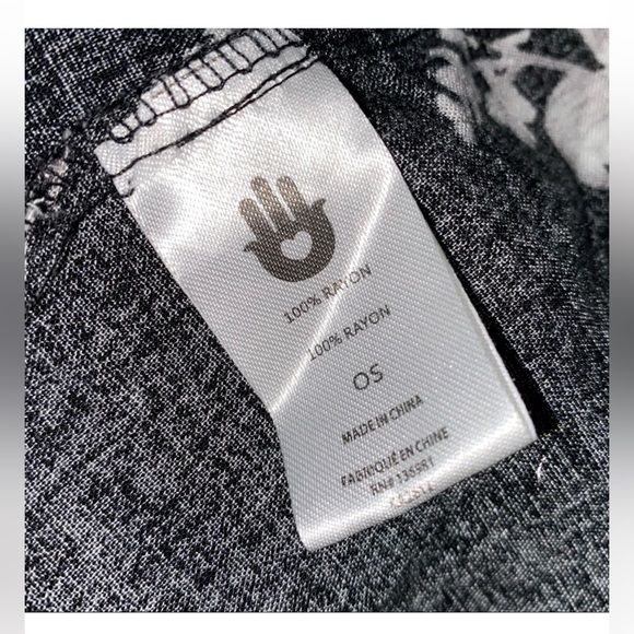 Spiritual Gangster Floral Black and White Kimono - Picture 10 of 10